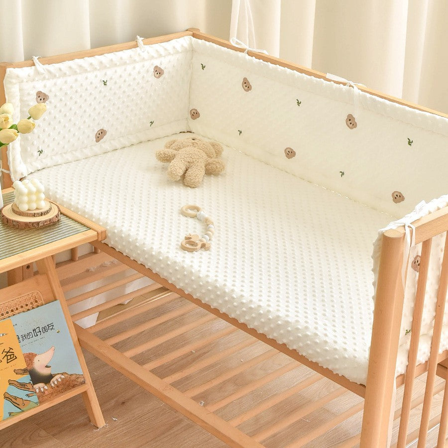 Tour-de-lit-Ourson-foret